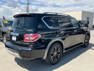 2017 Nissan Armada Platinum