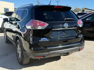 2015 Nissan Rogue