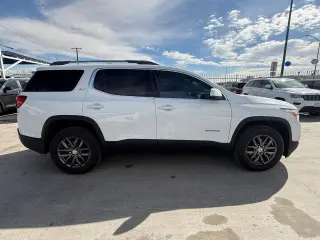 2017 GMC Acadia