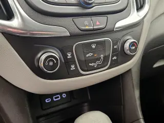 Chevrolet Equinox 2024 LS SUV de 4 puertas con 1LS