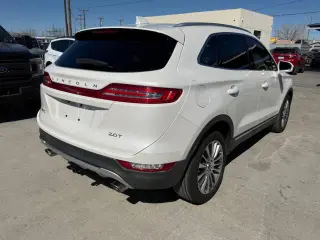 2017 Lincoln MKC
Reserve