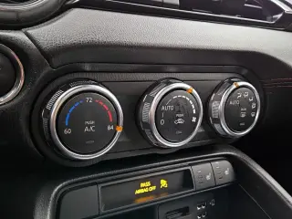Mazda MX-5 Miata 2017 Grand Touring 2dr Convertible 6M