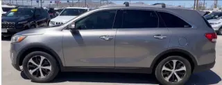 2016 Kia Sorento
EX V6