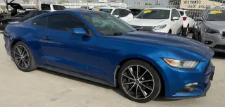 2017 Ford Mustang
EcoBoost