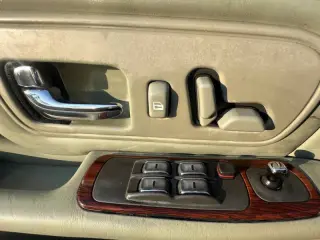 1997 Cadillac DeVille