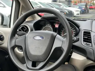 2013 Ford Fiesta S