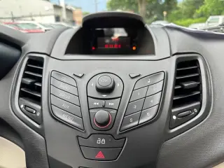 2013 Ford Fiesta S