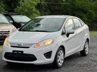 2013 Ford Fiesta S