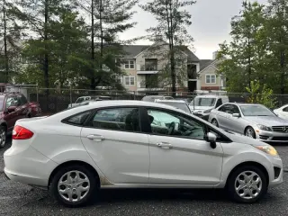 2013 Ford Fiesta S