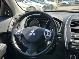 2013 Mitsubishi Outlander Sport SE