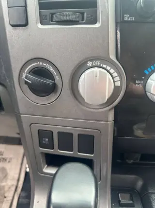 2012 Toyota Tundra Grade