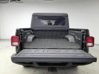 Jeep Gladiator 2022 4x4 Sport 4dr Crew Cab 5.0 ft. SB