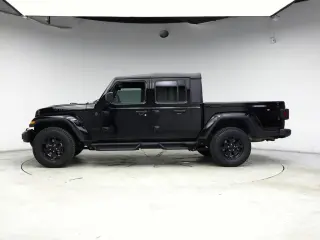 Jeep Gladiator 2022 4x4 Sport 4dr Crew Cab 5.0 ft. SB