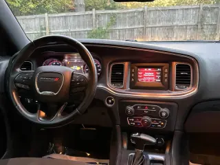 2015 Dodge Charger SE