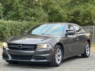 2015 Dodge Charger SE
