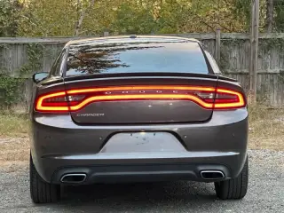 2015 Dodge Charger SE