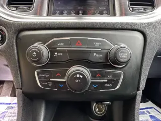 2018 Dodge Charger SXT