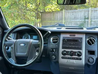 2015 Ford Expedition XL Fleet
