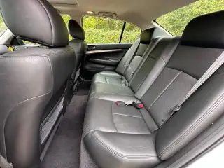 2015 Infiniti Q40