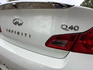 2015 Infiniti Q40