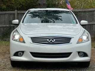 2015 Infiniti Q40