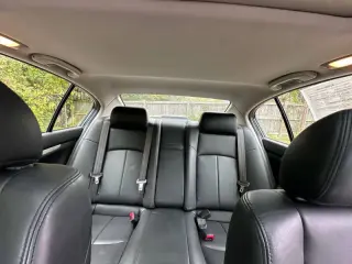 2015 Infiniti Q40