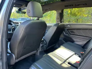 2022 Volkswagen Tiguan SE R-Line Black 4Motion