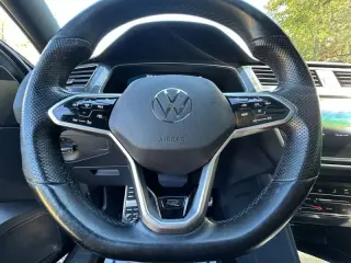2022 Volkswagen Tiguan SE R-Line Black 4Motion