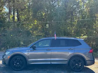 2022 Volkswagen Tiguan SE R-Line Black 4Motion