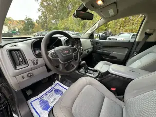 2021 GMC Canyon Elevation Standard