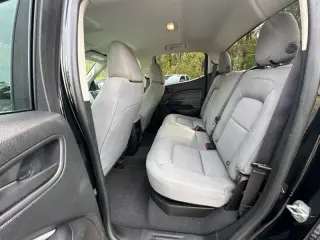 2021 GMC Canyon Elevation Standard