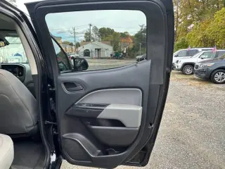 2021 GMC Canyon Elevation Standard