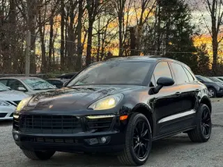 2017 Porsche Macan