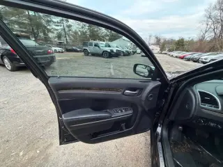 2014 Chrysler 300 C