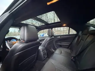 2014 Chrysler 300 C