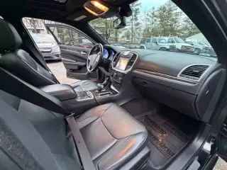 2014 Chrysler 300 C