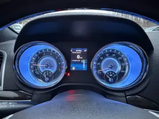 2014 Chrysler 300 C