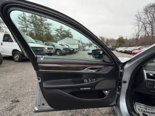 2017 BMW 7 Series 740i