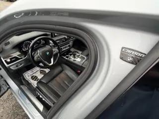 2017 BMW 7 Series 740i