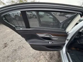 2017 BMW 7 Series 740i