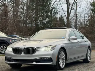 2017 BMW 7 Series 740i