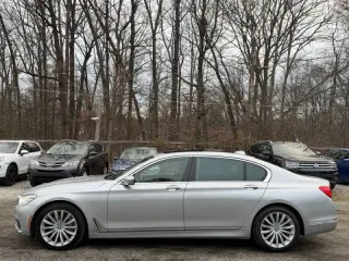 2017 BMW 7 Series 740i