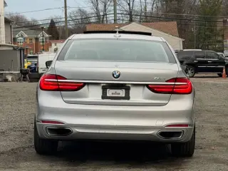 2017 BMW 7 Series 740i