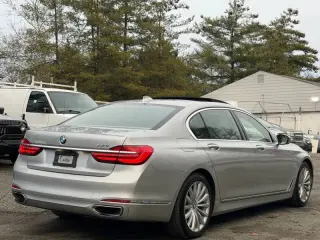 2017 BMW 7 Series 740i