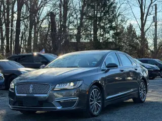 2017 Lincoln MKZ Premiere