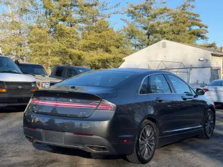 2017 Lincoln MKZ Premiere