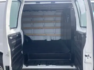 2021 Chevrolet Express 2500