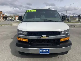 2021 Chevrolet Express 2500