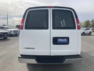2021 Chevrolet Express 2500