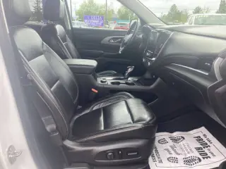2021 Chevrolet Traverse LT Leather